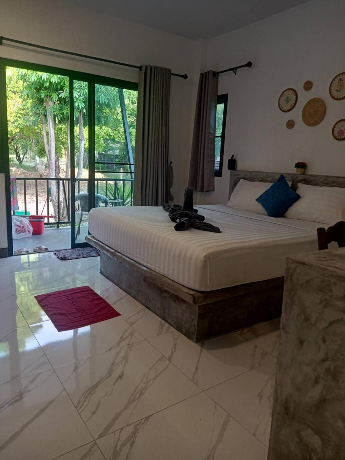 Phra Ae Apartments Ko Lanta Exterior foto